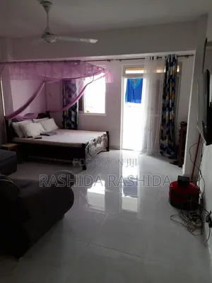 1 Bedroom Apartment for Sale in Bombolulu