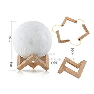 Moon.light Lamp on a Wood Chip Bamboo Stand