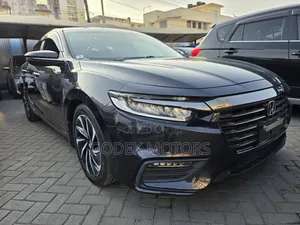 Honda Insight 2020 Nyeusi