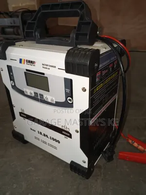 Sunshine Italy Heavy-Duty Battery Charger