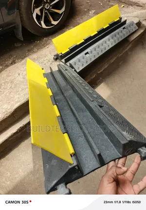 Heavy Duty 2-Channel Cable Ramp