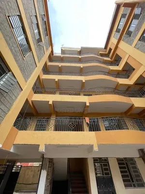 Chumba 1 cha Kupanga Mugacha, Kihara