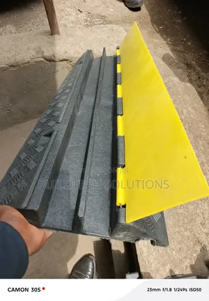 Heavy Duty 2-Channel Cable Ramp