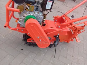 Mini Crawler Power Tiller with Rear Plow