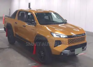 New Toyota Hilux 2026 Double Cab Orange