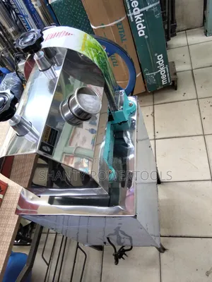 Brand New Electric Sugarcane Juice Machine