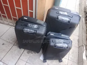 4-in-1 Suitcase Set - Black