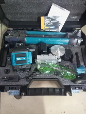 Makita 16-Line 360° Laser Level