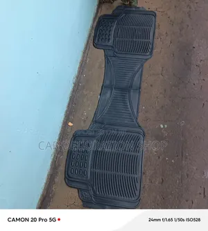 Universal Heavy Duty Rubber Floor Mats (1pc)