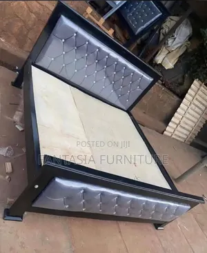 Black 5x6ft Bed Frame with Crystal Tufting