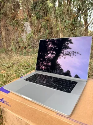 Apple MacBook Pro 16" M3 Pro (2023) 36GB RAM, 512GB SSD