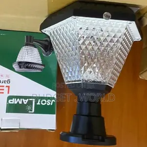 Taa ya Nguzo ya Solar kwa Ua na Bustani
