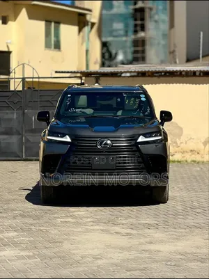 Lexus LX 2024 Nyeusi