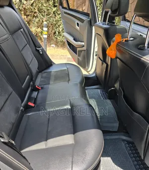 Mercedes-Benz E250 2012 Nyeupe