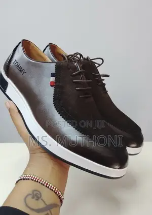 Viatu vya Tommy Hilfiger vya Kawaida vya Kufunga - Brown