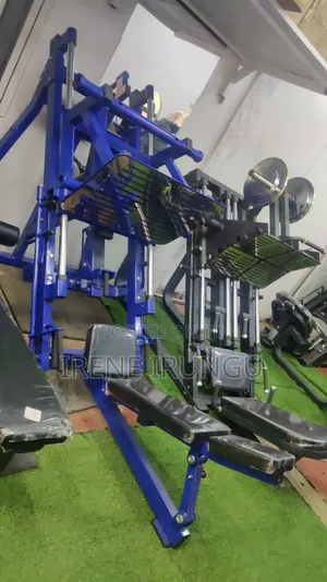 Dual Split 2-in-1 Commercial Leg Press Hack Machine