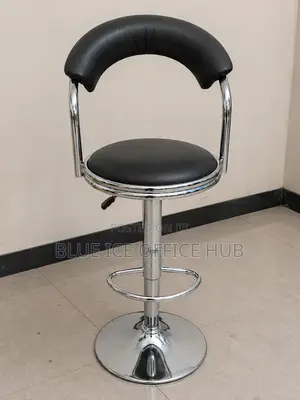 Adjustable Swivel Hydraulic Counter Chair - Black