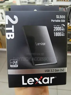 Lexar SL500 Portable External SSD 2TB - Nyeusi