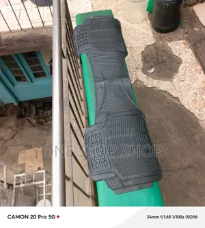 1pc Conjoined Rear Floor Mat with Deep Grooves