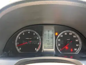 Toyota Allion 2012 Nyeupe