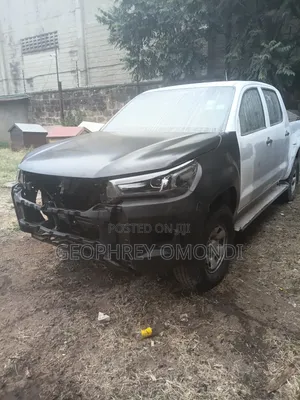 Vehicle Restoration and Spray Painting