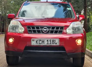 Nissan X-Trail 2009 Nyekundu