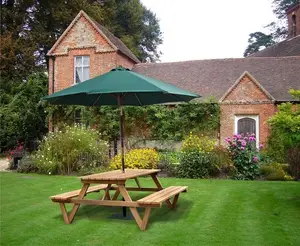 Comfortable Outdoor Conversation Set with Garden Umbrella