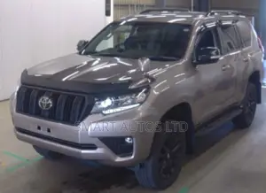 2023 Toyota Land Cruiser Prado TX-L Matt Black Edition