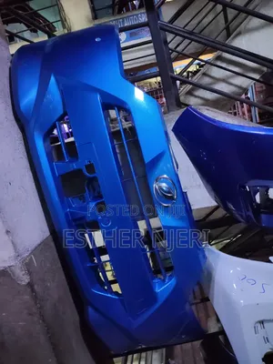 Daihatsu Mira Bampa ya Mbele