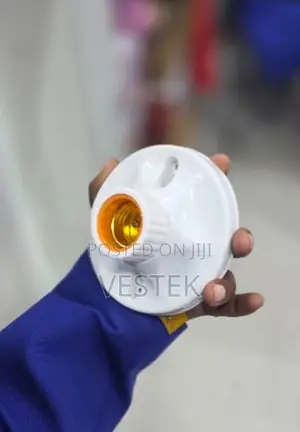 Kamera Iliyofichwa Soketi ya Balbu ya Dari - Utambuzi wa Mwendo, Tazama kwa Mbali