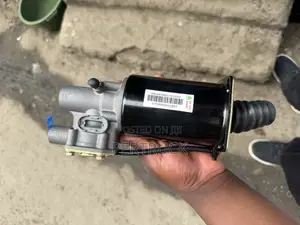LG Clutch Booster Cylinder for Sinotruk HOWO H3 Light Truck