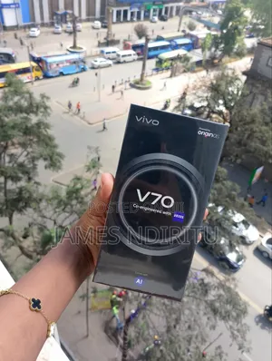 Vivo V70 256GB Mpya Nyeusi