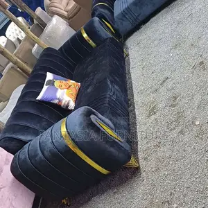 Kochi ya Kifahari ya Seaters 3, Rangi ya Bluu Nyeusi na Kamba za Dhahabu