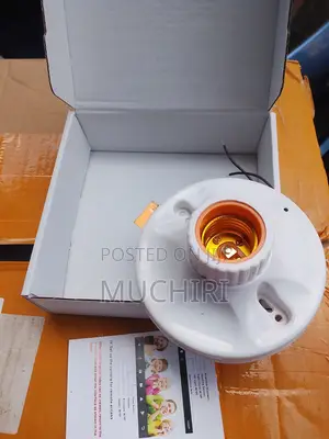 Kamera ya Siri ya Mini ya Bulb Holder ya Ultra HD WiFi