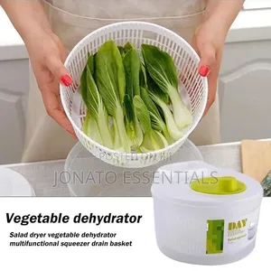Manual Salad Spinner & Vegetable Dryer (3L)