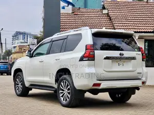 Toyota Land Cruiser Prado 2.8 TX-L 2019 White