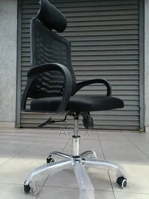 Swivel Office Headrest Chair - Brand New