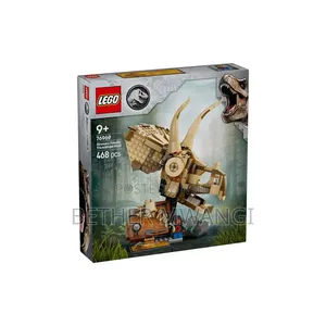 LEGO Jurassic World Triceratops Skull Fossil Set