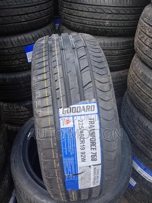 Matairi Mapya GoodYear Premium 225/45R19