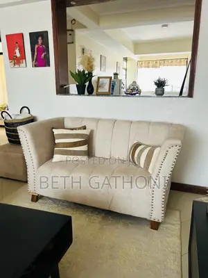 Seti ya Sofa ya Beige ya Viti 5