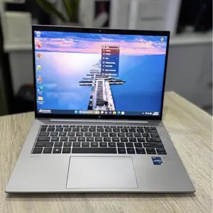 Laptop HP ZBook Firefly 16 G9