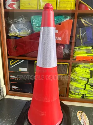 Konii ya Usalama ya Plastiki 75cm