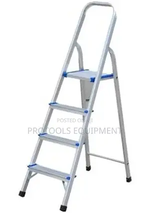 4-Step Aluminum Step Ladder