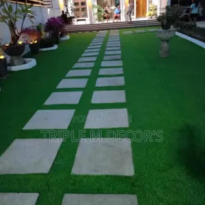 Nyasi Bandia Nene 25mm kwa Nafasi za Kibiashara