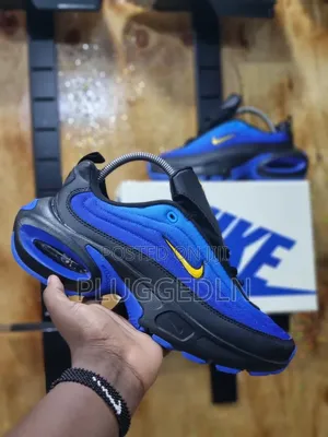 Nike Portal Sneakers - Mpya Kabisa