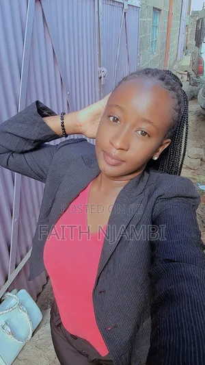 CV Afisa Ununuzi - Anayekaribia Kuhitimu Shahada