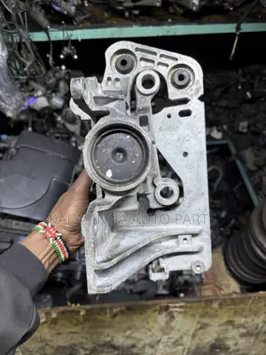 Nissan Lafesta Gearbox Mounting