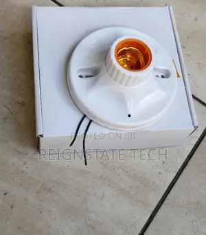 Kamera ya CCTV ya Bulb Holder kwa Usalama wa Nyumbani