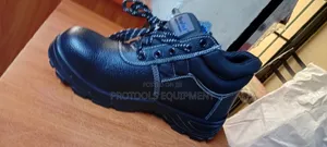 Vaultex Safety Boots Size 38