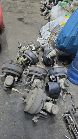 Used Isuzu D-Max Old Model Brake Booster & Master Cylinder
